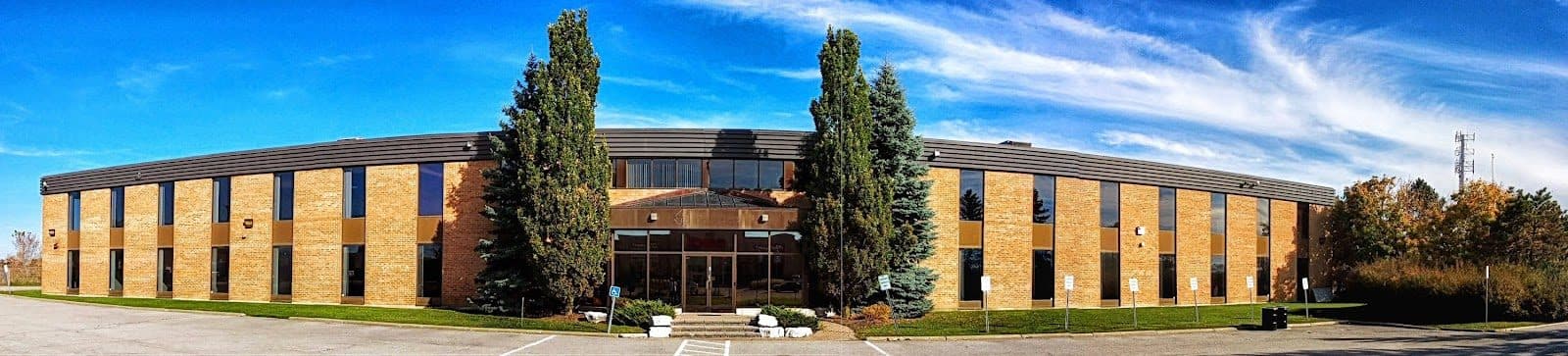 Islamic Centre of Markham / Masjid Darul Iman in Markham, Ontario
