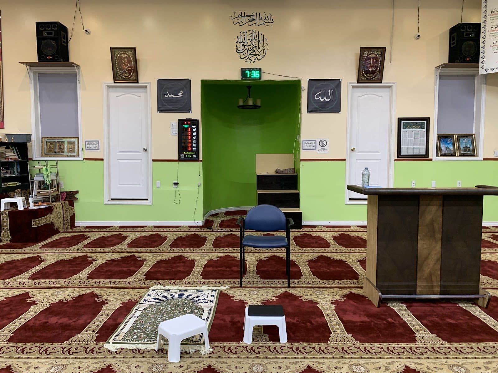 Jamia Masjid Al Aqsa in Cornwall, Ontario