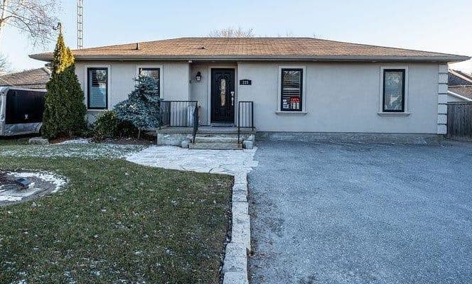 Masjid Al Ikram (Mosque) in Newcastle, Ontario